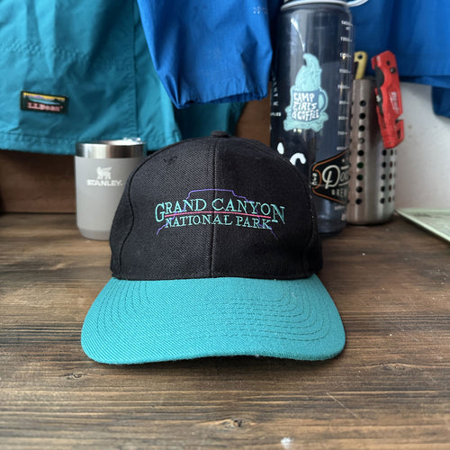Vintage 90s Grand Canyon Cap • Black